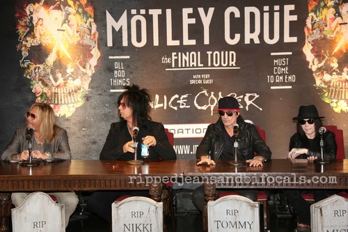 MÖTLEY CRÜE - RIP: All Bad Things Must Come To An End - Hard Rock