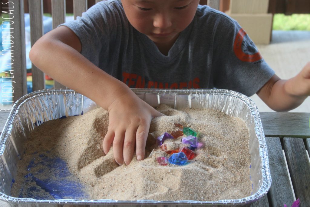 Easy sensory mini sandboxes|Ripped Jeans and Bifocals