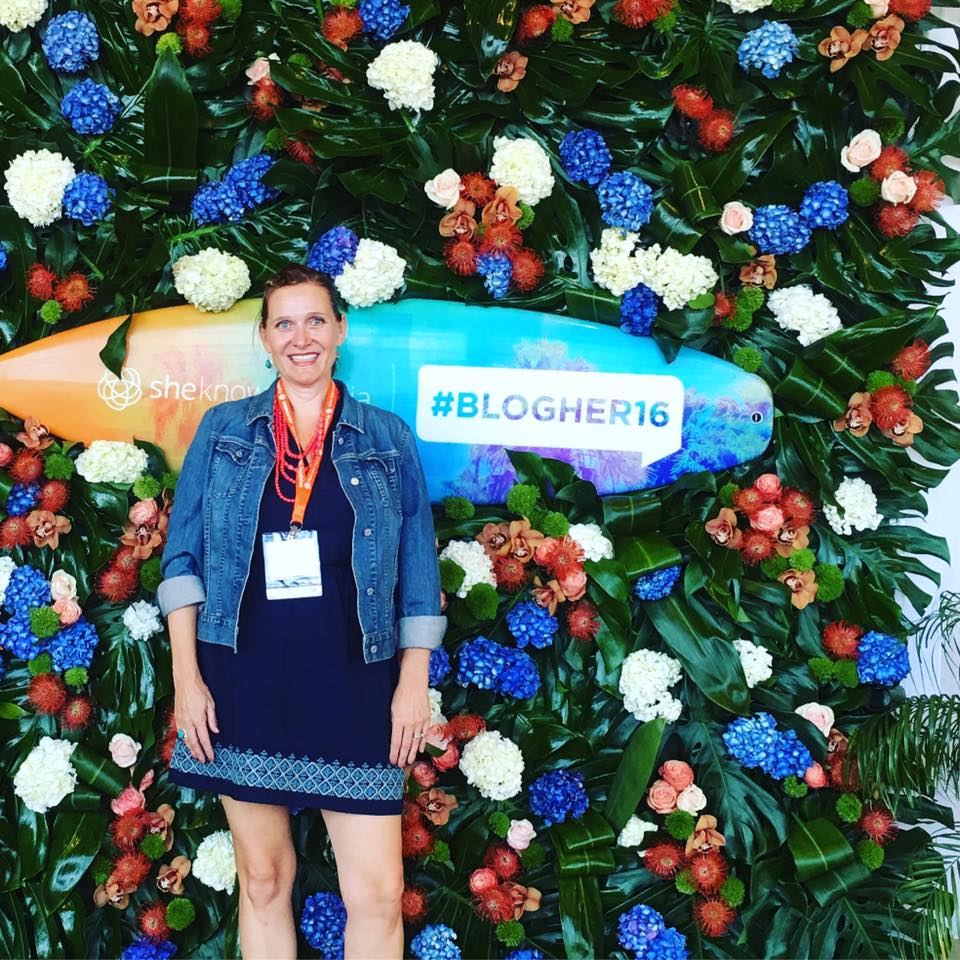 Behind the scenes at BlogHer16|Ripped Jeans and Bifocals