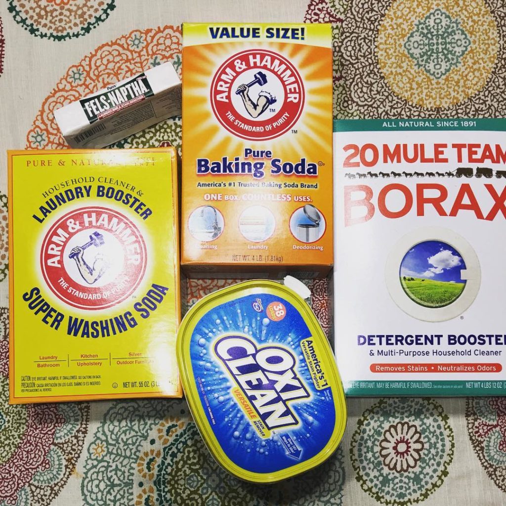 Supplies for DIY Laundry Detergent