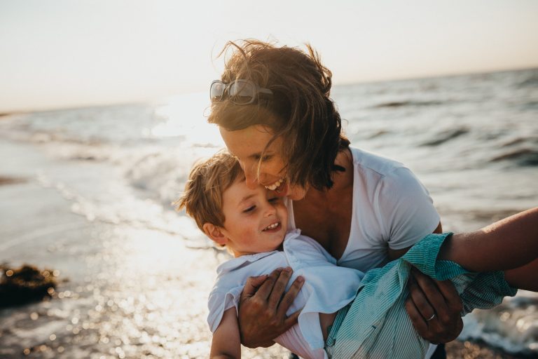 5 Ways to be a happier mom