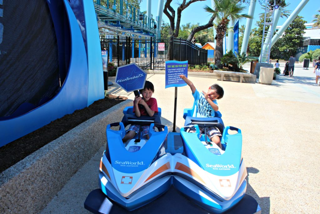 Wave Breaker Rescue Coaster at SeaWorld|Ripped Jeans and Bifocals