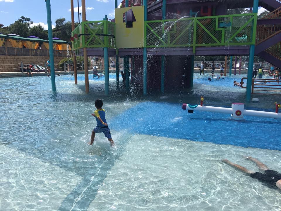 Wallala Waves at Aquatica San Antonio