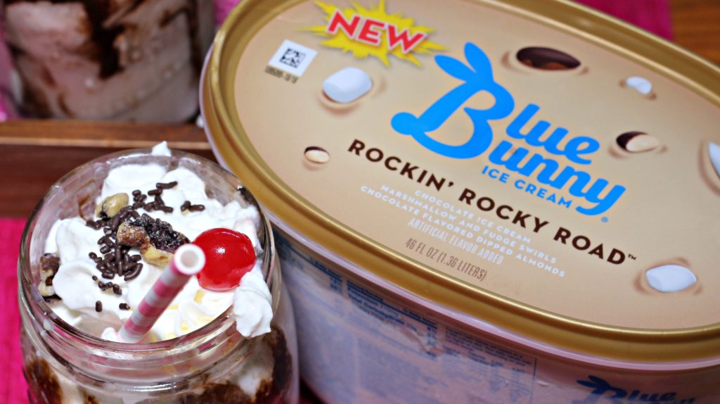 Old-Fashioned Rocky Road Ice Cream Soda|Ripped Jeans and Bifocals