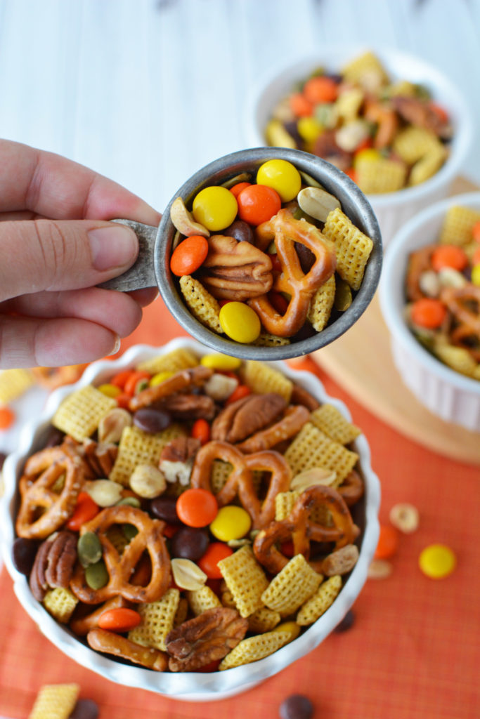 Thanksgiving Snack Mix (AKA Turkey Feed) - Ripped Jeans & Bifocals