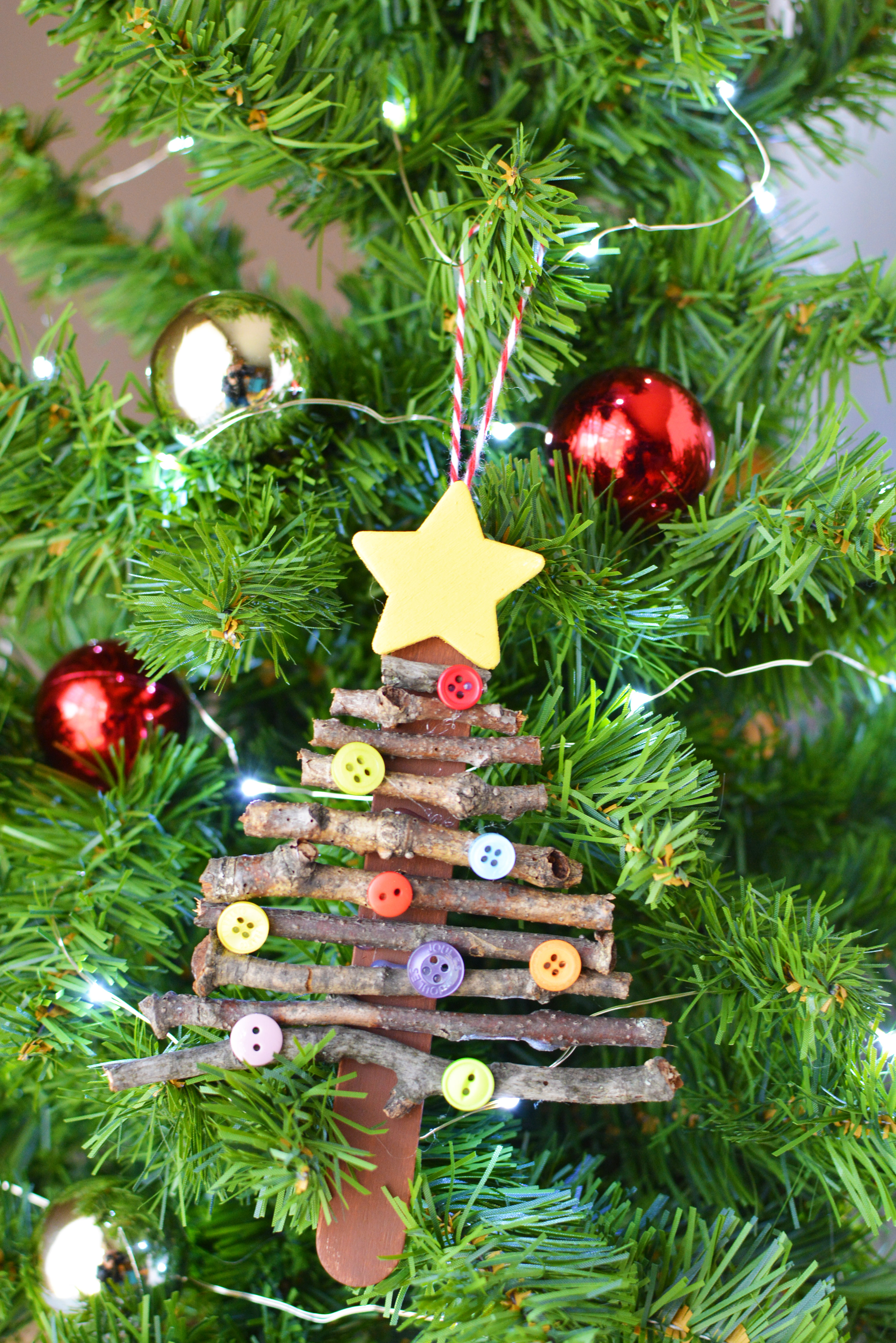 Popsicle Stick and Jingle Bell Christmas Tree Ornament - Buggy and