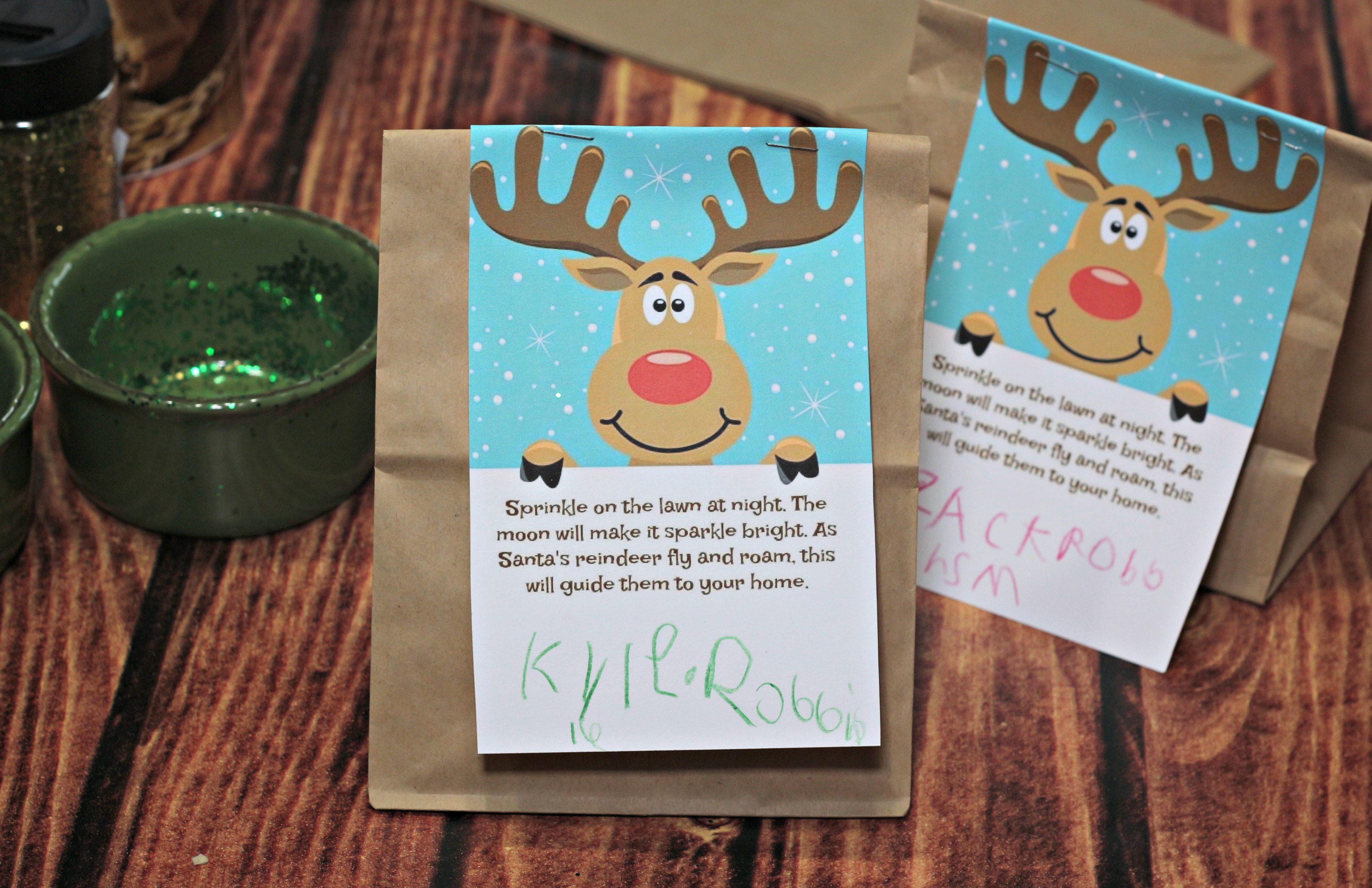 Free reindeer dust printable