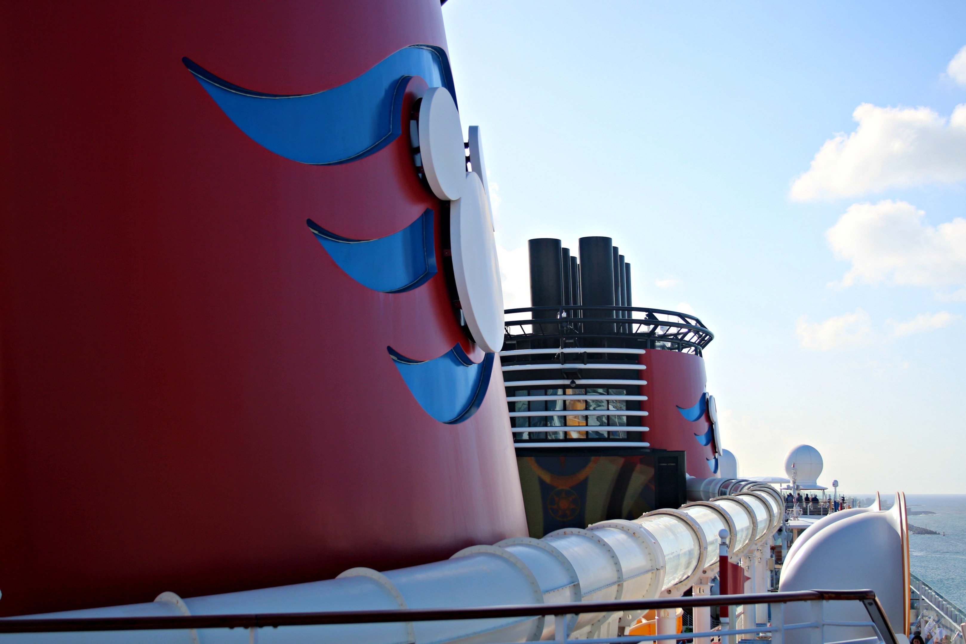 25+ MUST-KNOW Disney Cruise Tips + Tricks