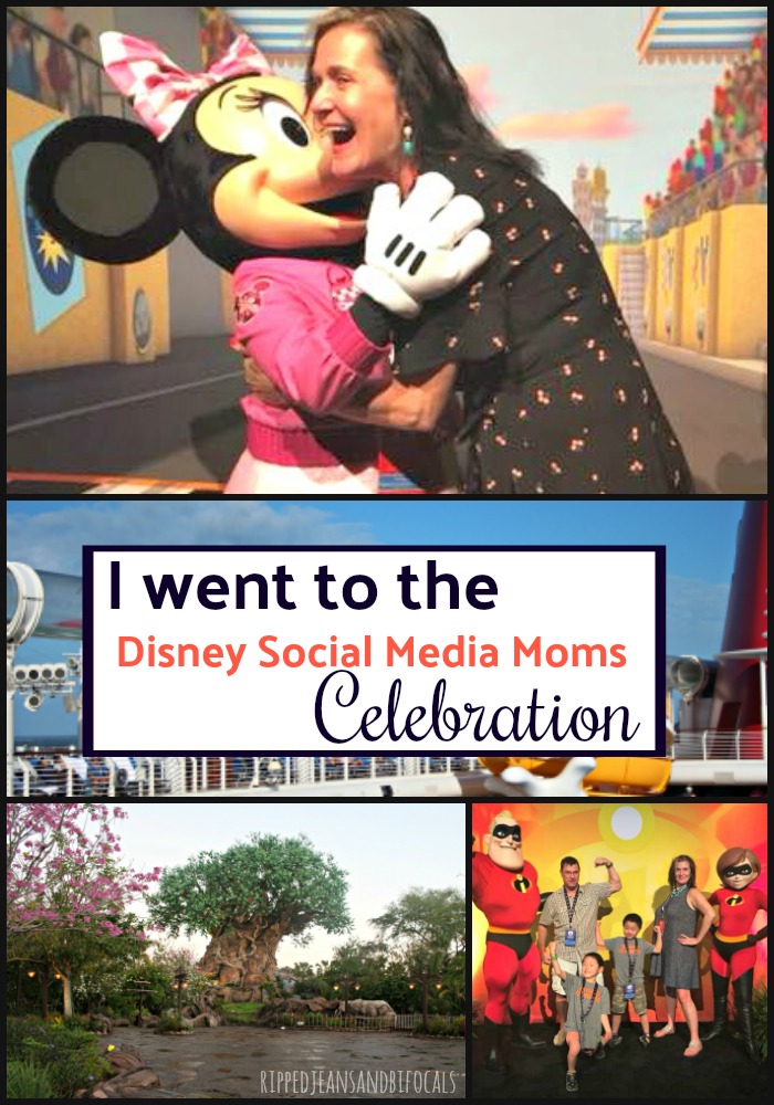 I went to the 2018 Disney Social Media Moms Celebration|Ripped Jeans and Bifocals