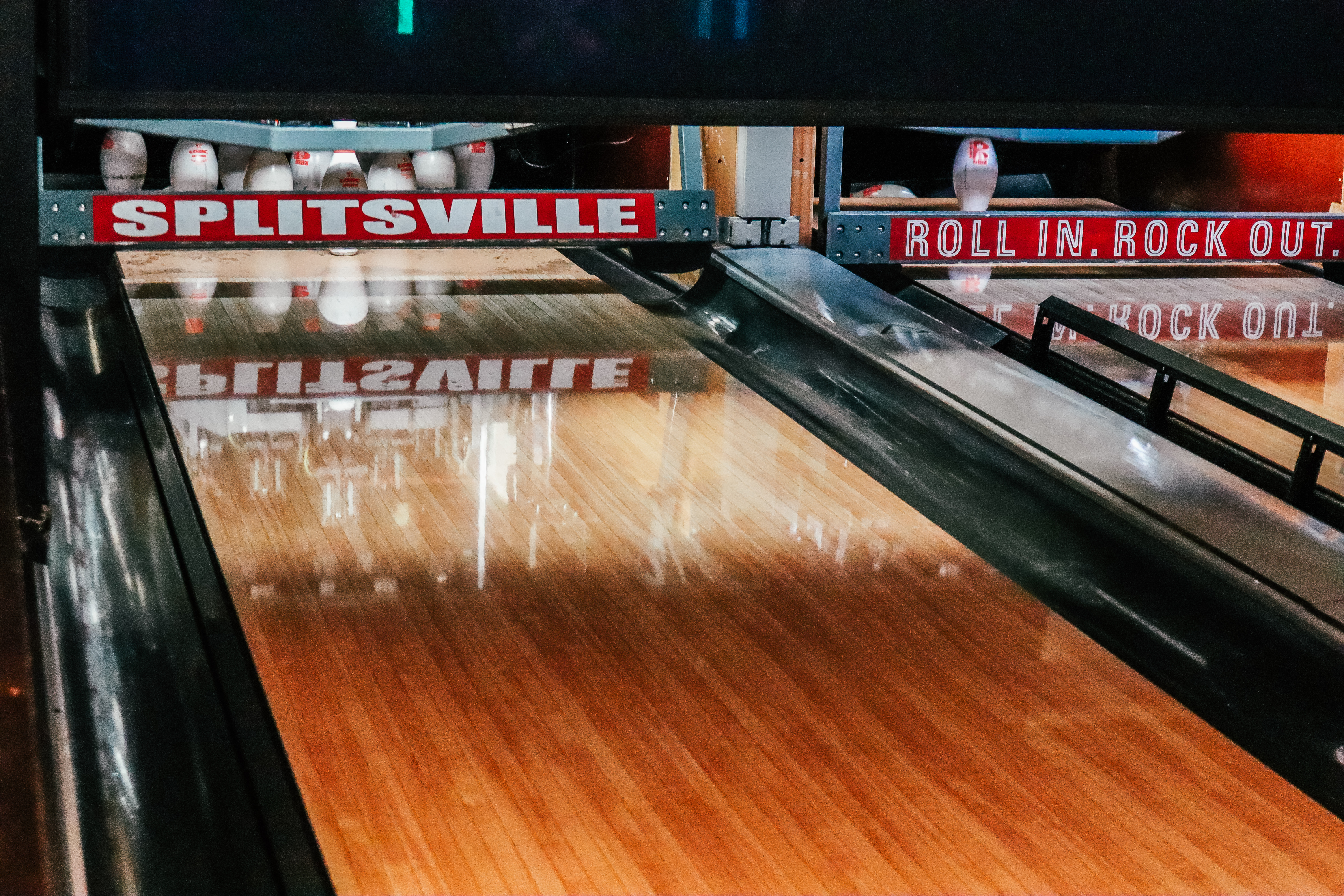 Splitsville Raises Standard for Bowling Alleys 