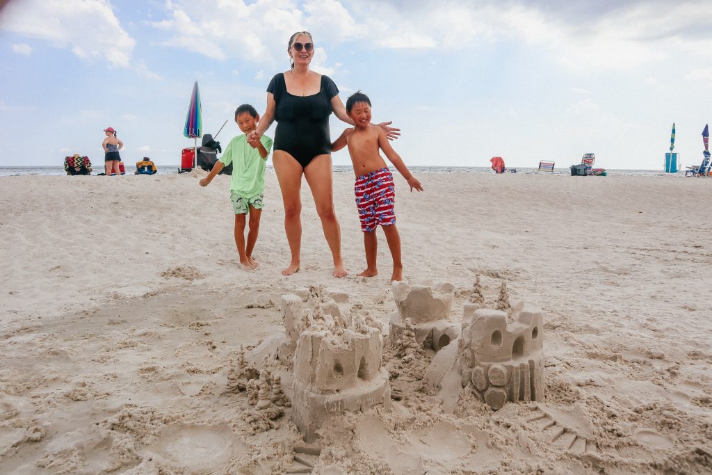 Sandcastle University teaches you how to make awesome sand art...and they come to you.