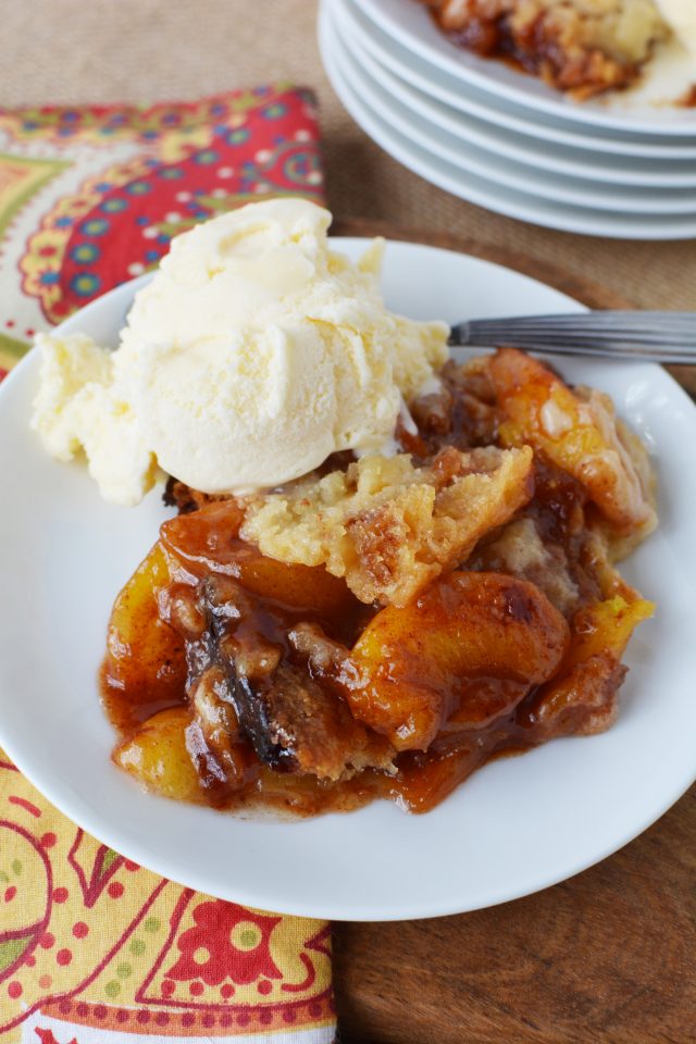 Slow Cooker Peach Cobbler - Ripped Jeans & Bifocals