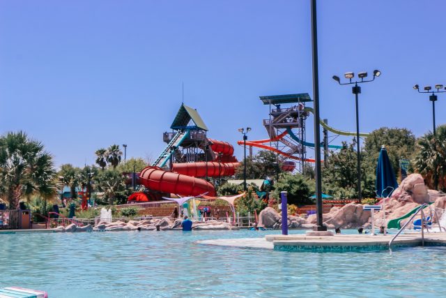 Pool and water slide at Aquatica San Antonio