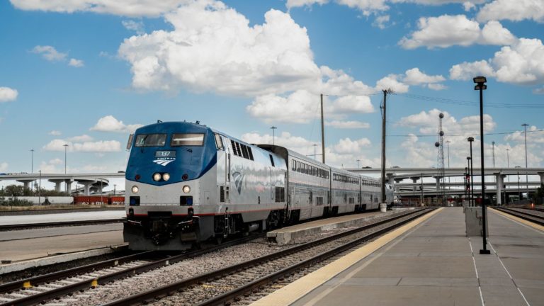 I booked an Amtrak Sleeper Car. Here’s what I wish I’d known first