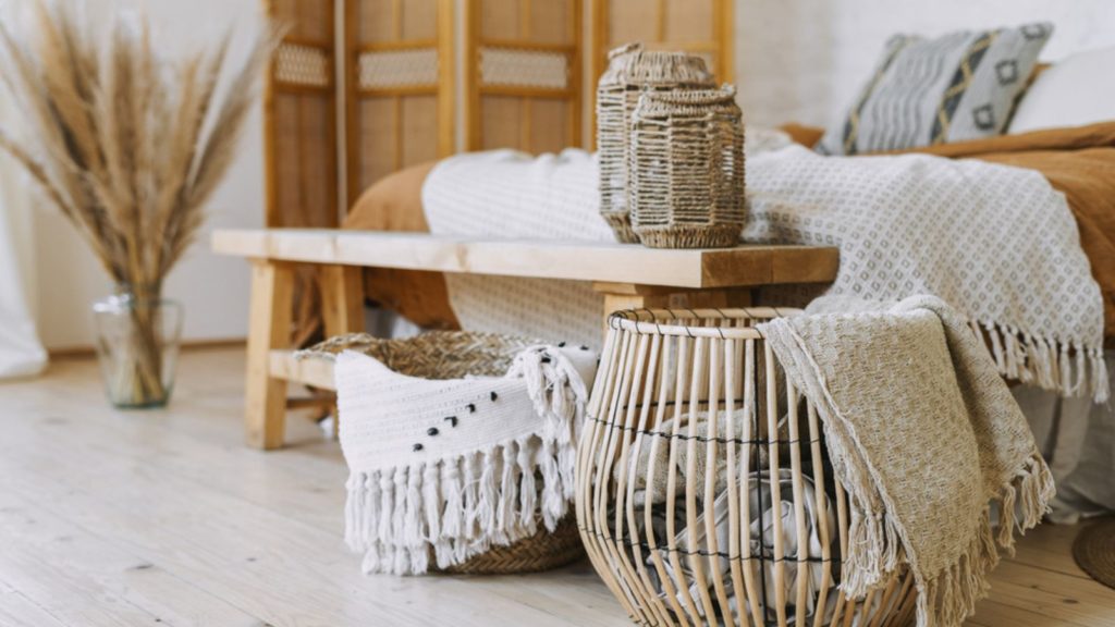 Basket decor.